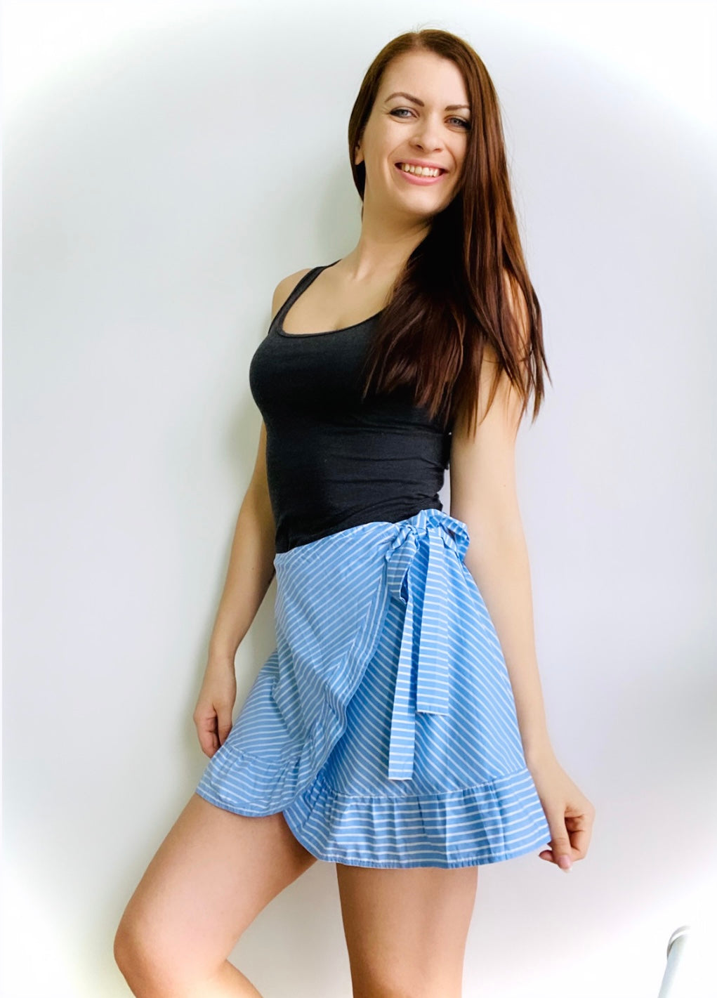 Skort - sukňa a kraťasy v jednom - sukňokraťasy alebo aj sukňošortky.